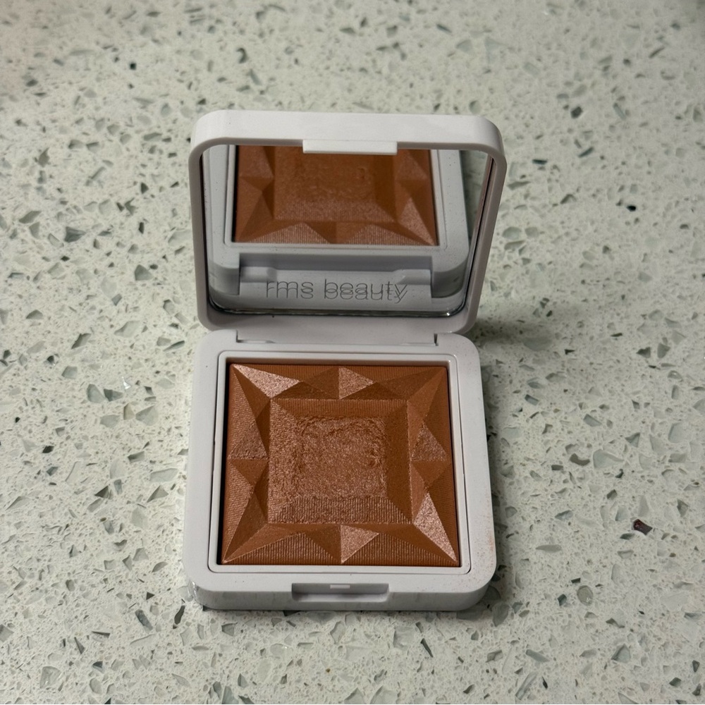 RMS ReDimension Hydra Powder Blush - Picture 5 of 6